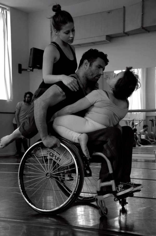 "Όταν χορεύω δεν υπάρχει η αναπηρία μου"