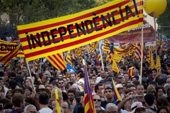Ισπανία: Αποφασισμένοι για το δημοψηφίσμα οι Καταλανοί