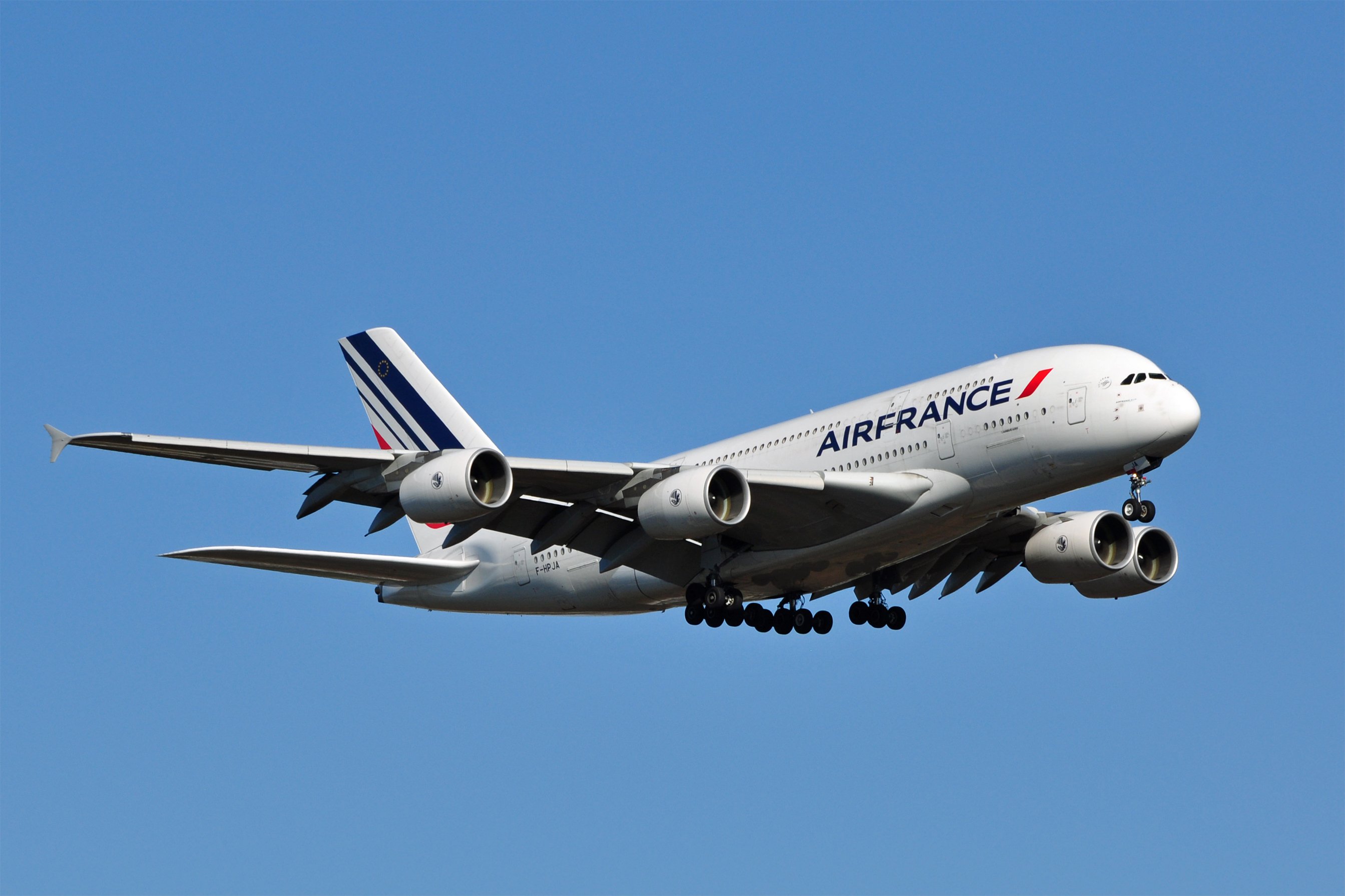 Τα αεροσκάφη της Air France δεν θα πετούν πάνω από το Μάλι