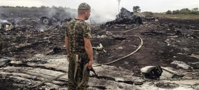 Ουκρανία: Εκρήξεις στην περιοχή συντριβής που έφτασαν οι ερευνητές