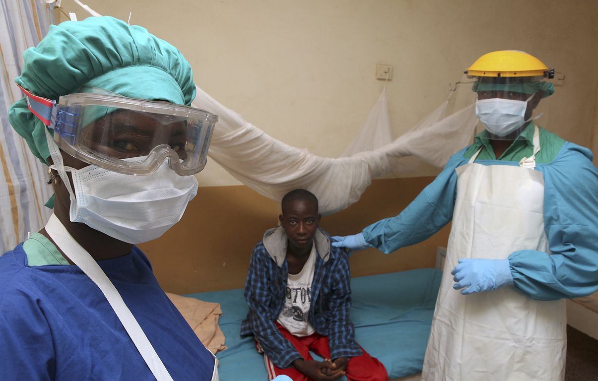 Σε απομόνωση εθελοντές οργάνωσης λόγω του ιού Έμπολα