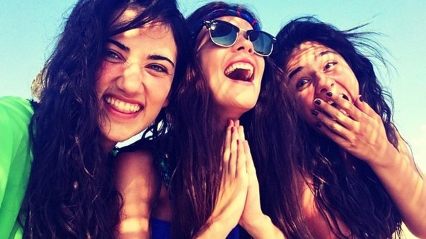 Η απάντηση των γυναικών της Τουρκίας στην "απαγόρευση" του γέλιου (φωτο)