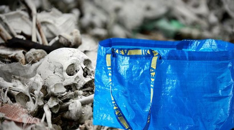 Σουηδία: Τσάντες ΙΚΕΑ γεμάτες σκελετούς