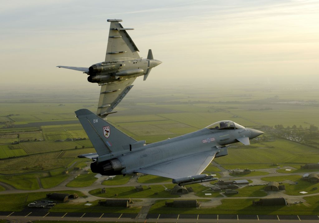 Βρετανία: Αεροσκάφη της RAF συνοδεύουν αεροσκάφος με επικίνδυνη συσκευή