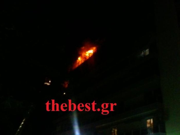 Πανικός από φωτιά σε διαμέρισμα στην Πάτρα