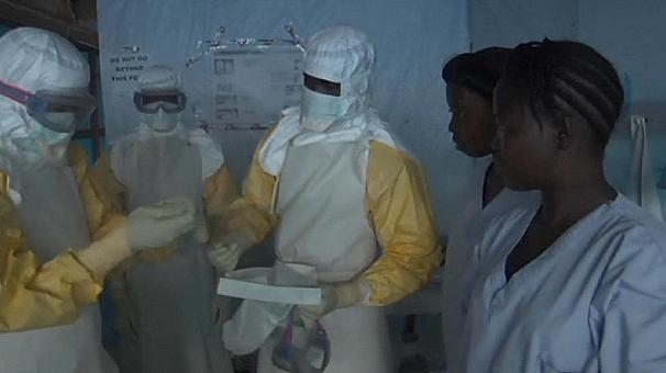 Πάνω από 3.000 οι νεκροί από τον ιό Έμπολα