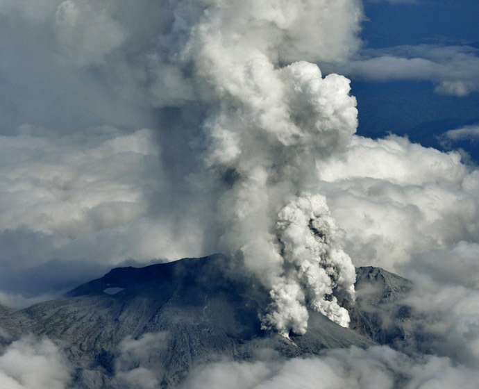 43 οι νεκροί στο ηφαίστειο στην Ιαπωνία