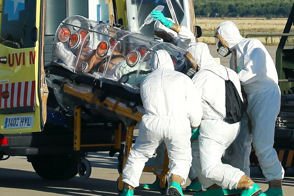 Νέα κρούσματα του Ebola σε Αμερική και Ισπανία