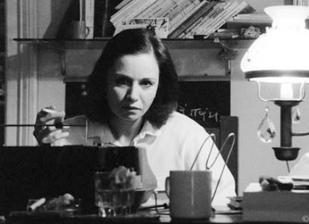 Κατερίνα Γώγου: Η «αφελής» στον κινηματογράφο - Αναρχική ποιήτρια των Εξαρχείων