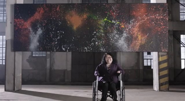Εκπληκτικό βίντεο: Άτομα με αναπηρία ζωγραφίζουν με τη σκέψη!