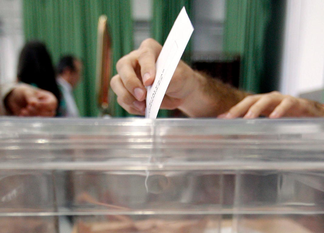 Metron Analysis: Διαφορά 16,4% η Νέα Δημοκρατία από τον ΣΥΡΙΖΑ στην πρόθεση ψήφου