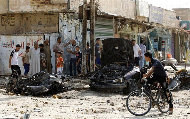 12 νεκροί σε επίθεση με παγιδευμένο αυτοκίνητο στο Ιράκ