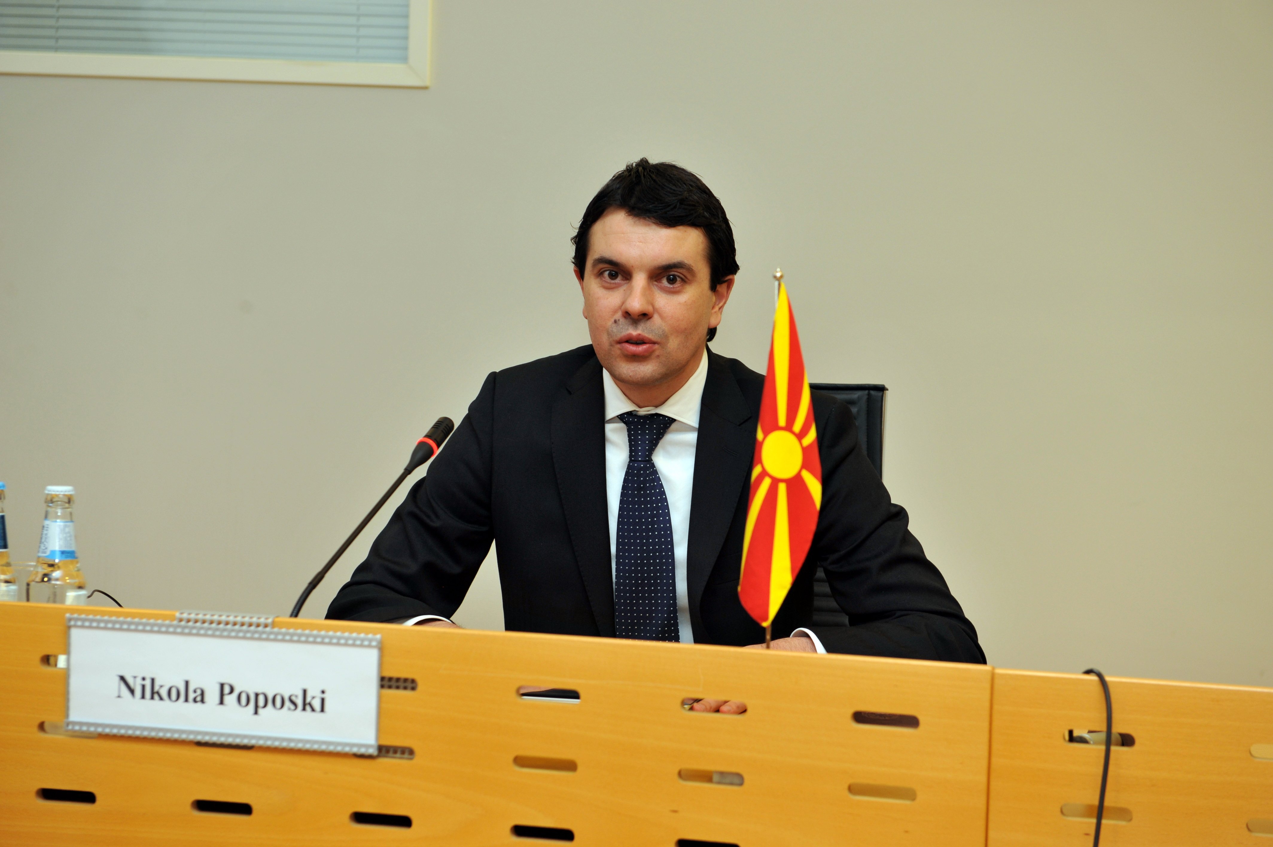 Νίκολα Πόποσκι: «Είμαστε μακριά από την λύση της ονομασίας της ΠΓΔΜ»