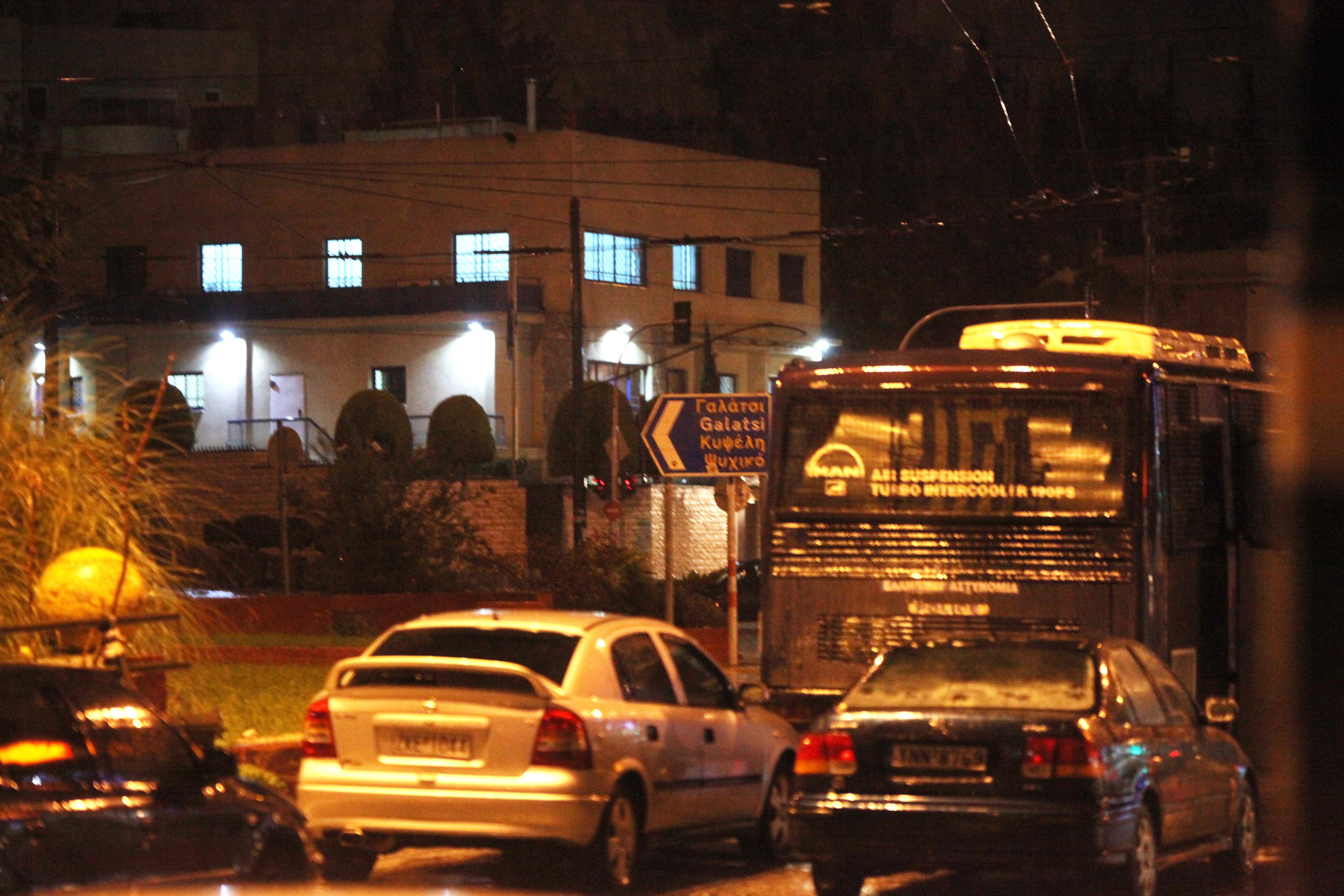 Η «Ομάδα Λαϊκών Αγωνιστών» πίσω από την επίθεση στη πρεσβεία του Ισραήλ (φωτο)