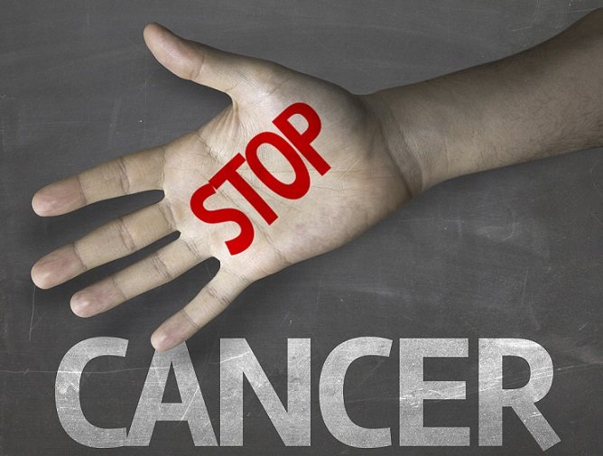 ΕΚΠΑ: Σχεδόν οι μισοί θάνατοι από καρκίνο μπορούν να προληφθούν