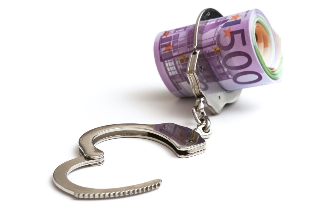 Συνελήφθη διευθύνων σύμβουλος εταιρείας για χρέη 3, 4 εκατ. ευρώ στο Δημόσιο