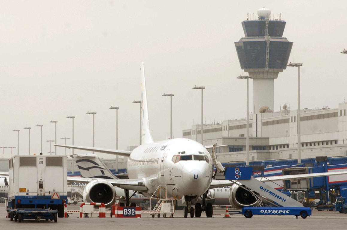 Τη συμφωνία της νέας κυβέρνησης για τα 14 αεροδρόμια περιμένουν οι Γερμανοί