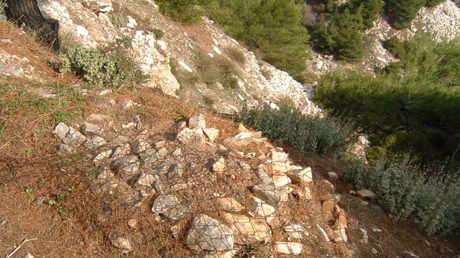Ηλικιωμένη έπεσε σε γκρεμό 20 μέτρων στην Κρήτη
