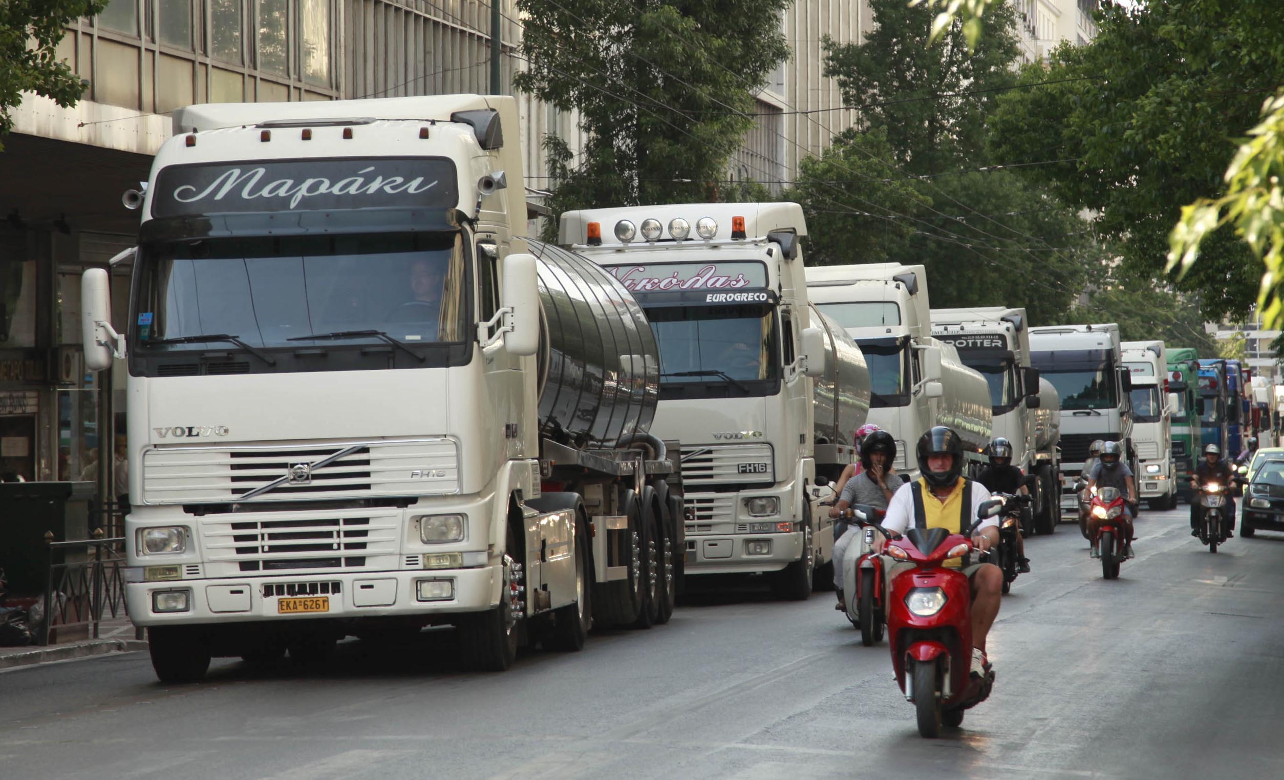 Απαγόρευση κυκλοφορίας φορτηγών εν όψει της 25ης Μαρτίου