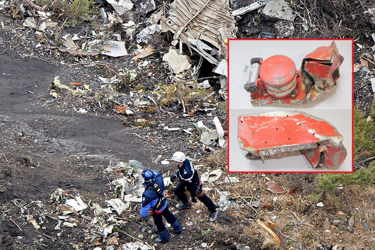 Aποκάλυψη- σοκ για την πτώση του αεροπλάνου στις Άλπεις - 'Έξω απο το πιλοτήριο είχε κλειδωθεί ο ένας πιλότος