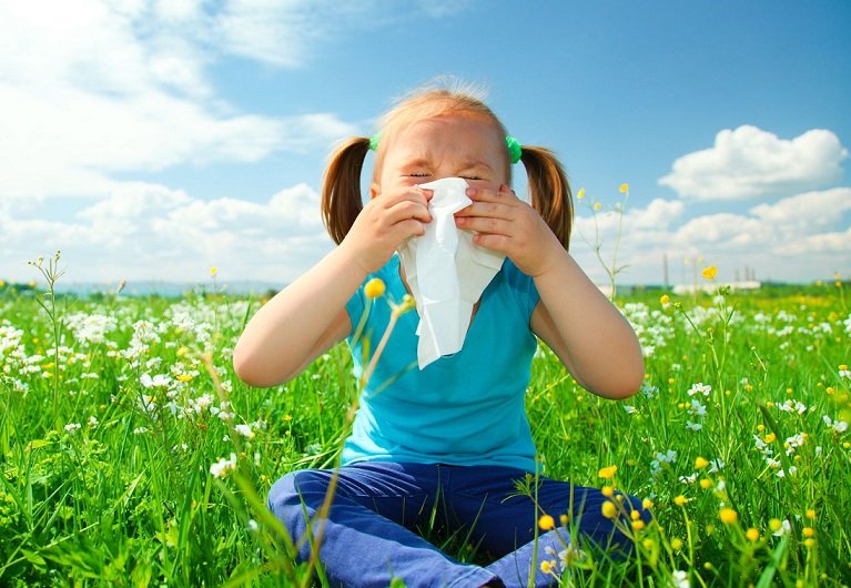 Ανοιξιάτικες αλλεργίες & ρύπανση: Πώς συνδέονται