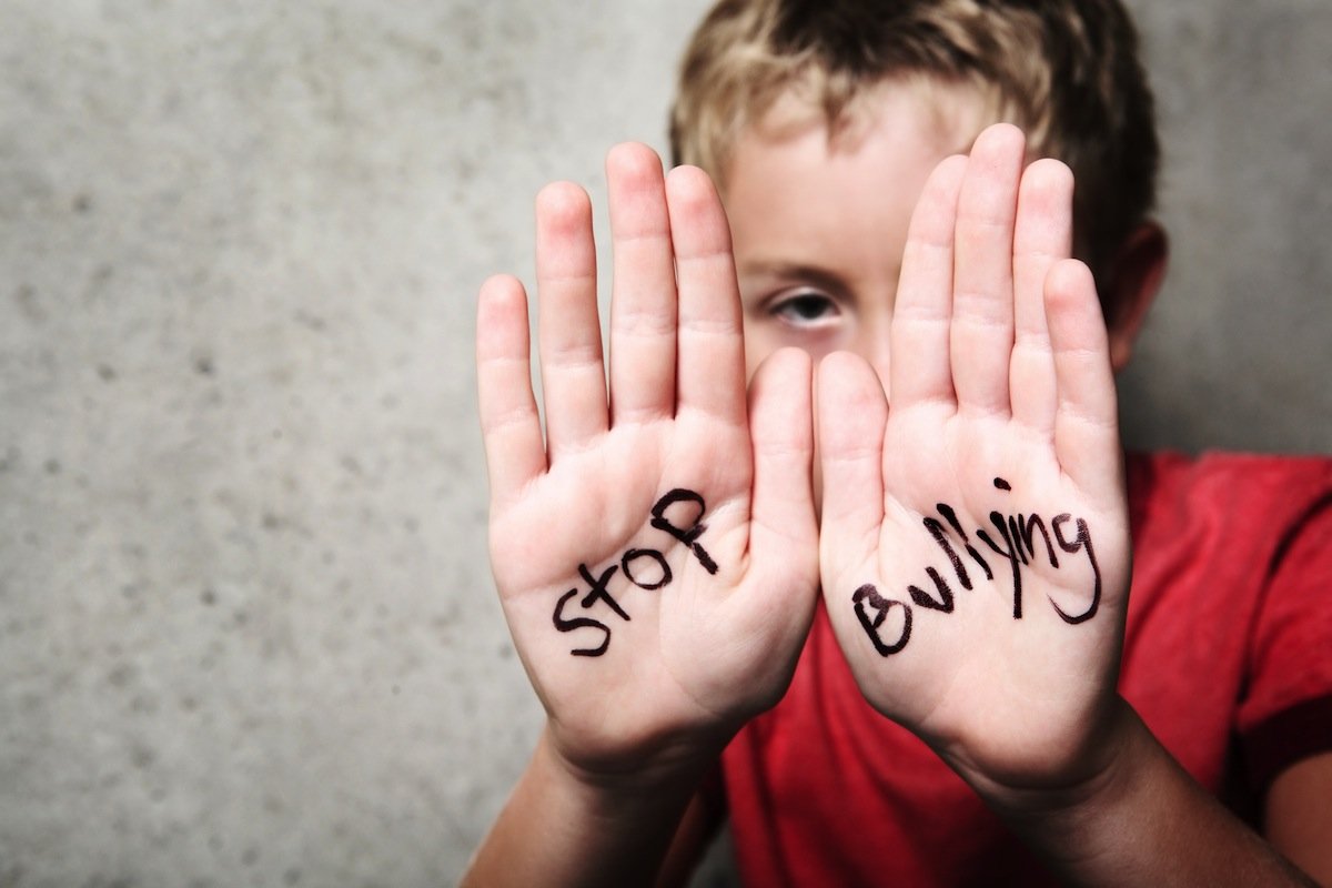 Οι ιστορίες bullying που «πάγωσαν» το Πανελλήνιο (φωτο-video)
