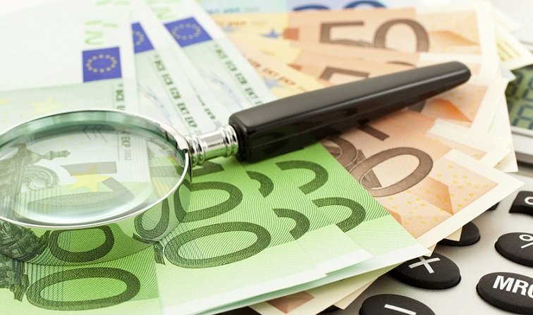 «Μπλόκο» σε 18 ελληνικά ΑΦΜ για απάτες με τριγωνικές συναλλαγές