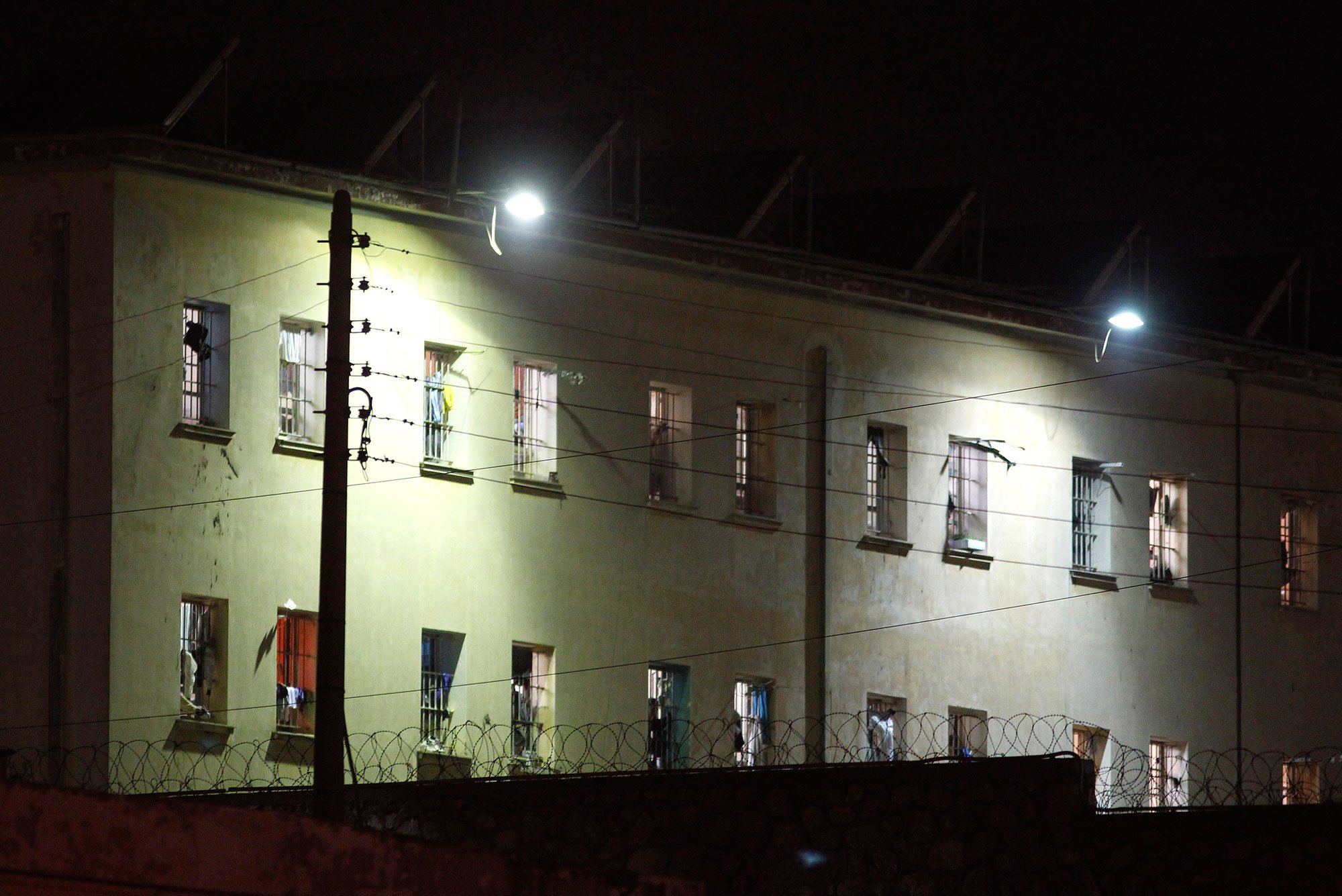 Απίστευτο περιστατικό στις φυλακές Κορυδαλλού: Κράτησαν όμηρο και ζήτησαν λύτρα!