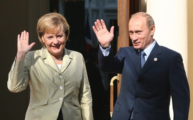 Για το ουκρανικό ζήτημα θα συζητήσουν Πούτιν & Μέρκελ την Κυριακή