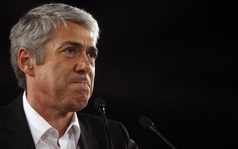 Πορτογαλία: Απορρίπτει την «προσφορά» για «βραχιολάκι» & κατ’ οίκον περιορισμό ο πρώην πρωθυπουργός, Σόκρατες