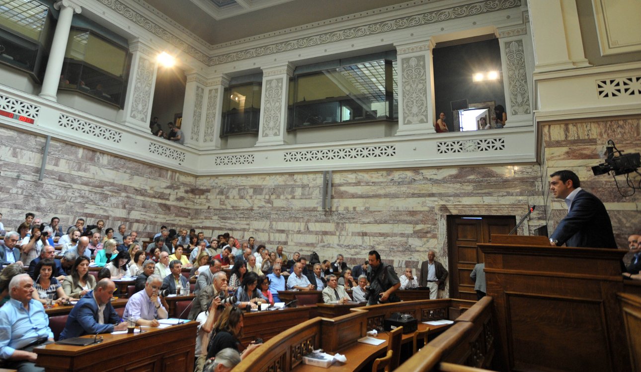 Περήφανος εκβιασμός Τσίπρα σε βουλευτές ΣΥΡΙΖΑ: Ή ψηφίζετε ή εκλογές με λιστα