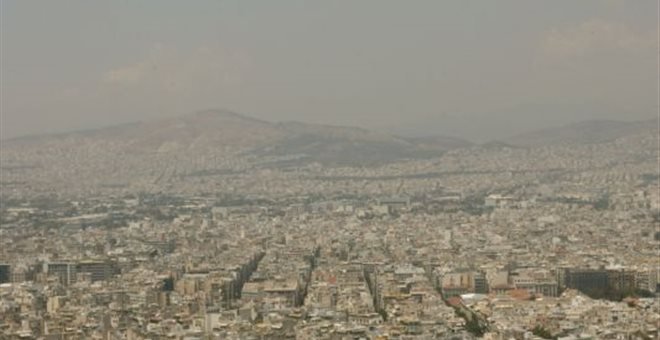 Αποπνικτική η ατμόσφαιρα στην Αθήνα το όζον ξεπέρασε τα όρια
