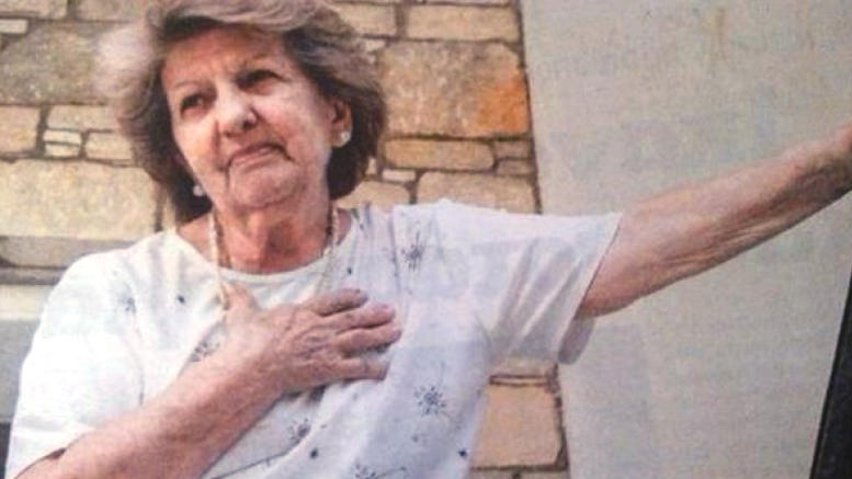 Η μητέρα του Τσίπρα...εξομολογείται: Μακάρι να μην είχε γίνει πρωθυπουργός, ο Αλέξης