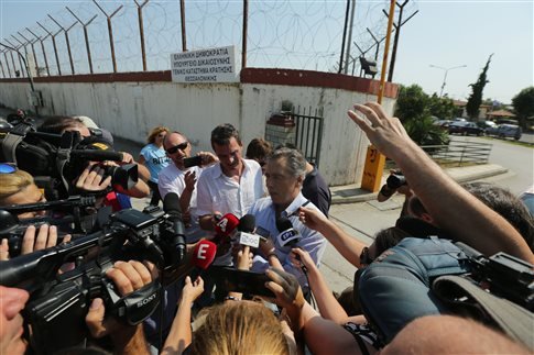 Δεν πρόλαβε να βγει από τη φυλακή - Ξανά ενώπιον της δικαιοσύνης ο Παπαγεωργόπουλος