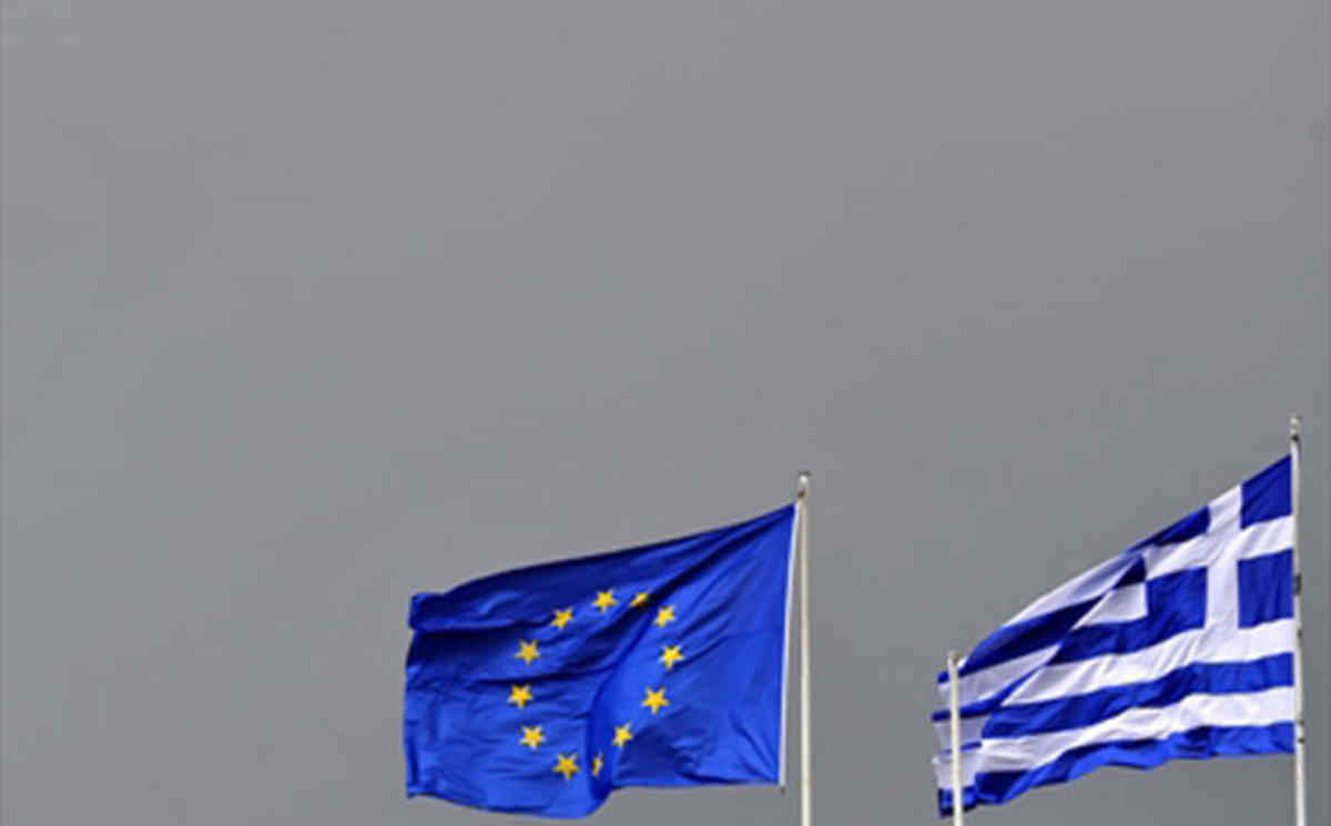 Bloomberg: Η Ελλάδα έδωσε εντολή να καταβληθούν 6,8 δισ. ευρώ στους δανειστές
