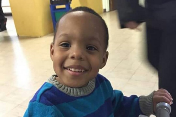 Τραγωδία στο Ντιτρόιτ: Εντεκάχρονος πυροβολεί και σκοτώνει «πάνω στο παιχνίδι» τον τρίχρονο αδελφό του