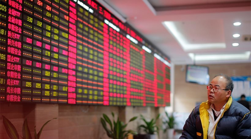 Παγκόσμια απειλή: Η Κίνα βυθίζει τις χρηματαγορές