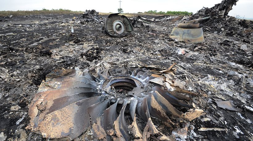 Oλλανδοί εισαγγελείς: Ρωσικό πύραυλο «δείχνουν» τα ευρήματα στο σημείο κατάρριψης της πτήσης MH17
