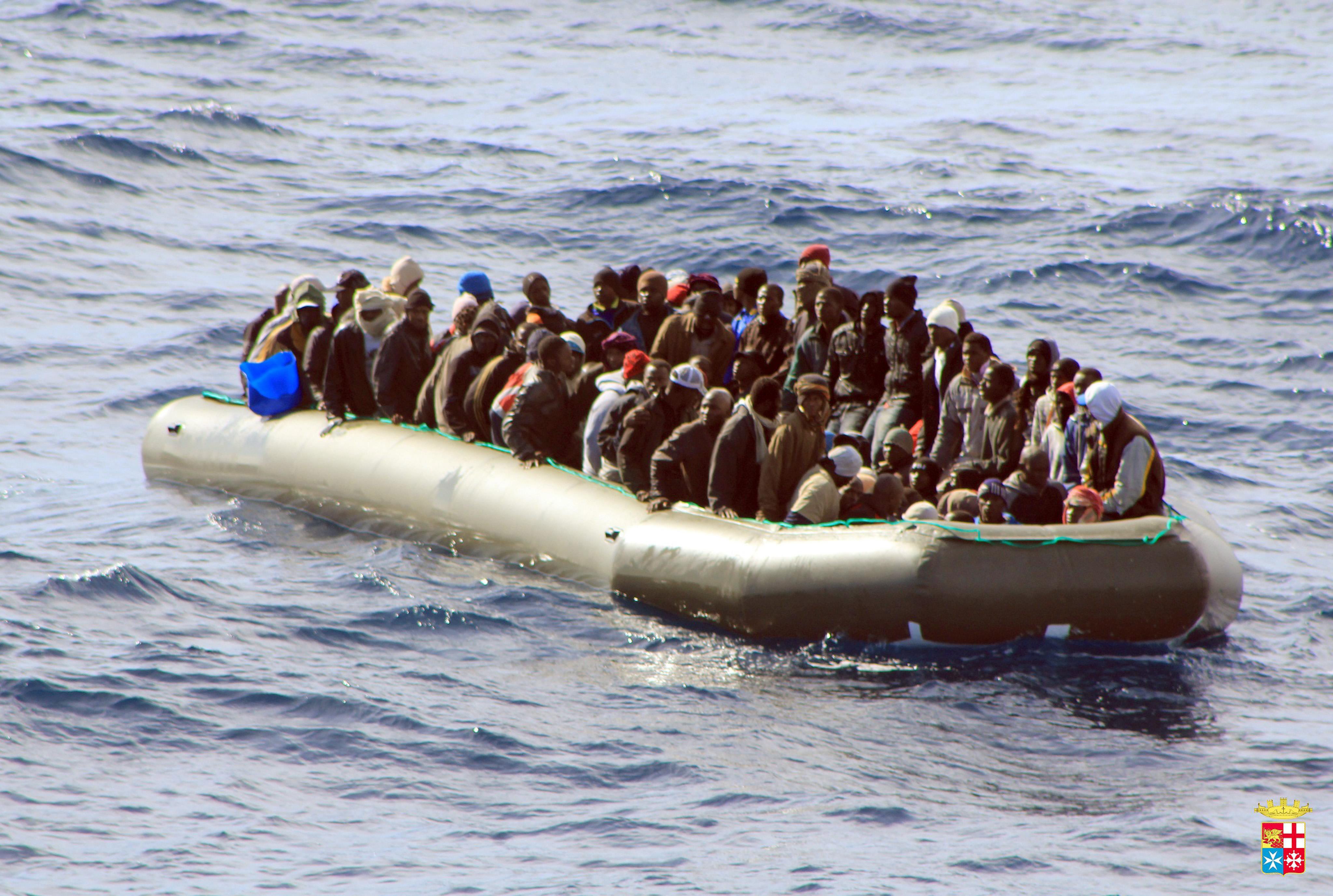 Τουλάχιστον 1.728 μετανάστες στο Αιγαίο το τριήμερο