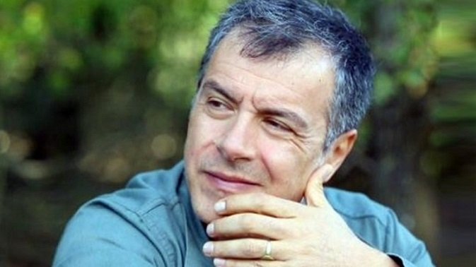 Θεοδωράκης: Μεγάλο λάθος του Τσίπρα να λέει ότι θα συνεργαστεί μόνο με τους ΑΝΕΛ