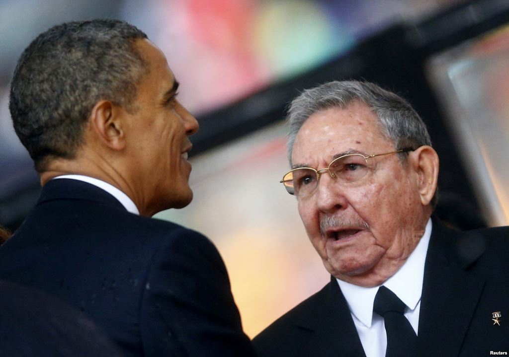 Πλήρη άρση του αμερικανικού εμπάργκο ζητά για την Κούβα ο Ραούλ Κάστρο