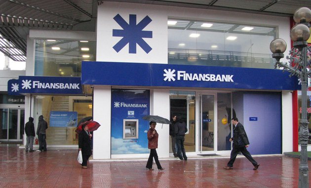 Προς πώληση οδεύει το 99% της Finansbank από την Εθνική λόγω κεφαλαιακής ασφυξίας