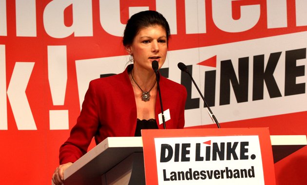 Το Die Linke Ρηνανίας-Βεστφαλίας κόβει τις... παρτίδες με τον ΣΥΡΙΖΑ και στηρίζει ανοικτά τη ΛΑΕ
