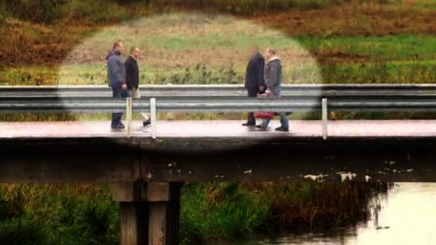 Κινηματογραφική ανταλλαγή κατασκόπων μεταξύ Ρωσίας και Εσθονίας πάνω σε γέφυρα (video-φωτογραφίες)