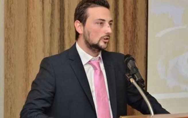 Ευσταθόπουλος: Ζητώ τη στήριξη 50 «εθελοντών» της Πολιτικής Επιτροπής της ΝΔ για να διεκδικήσω την ηγεσία επί ίσοις όροις