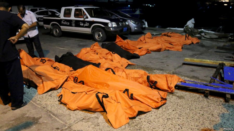 Eντοπίστηκαν 100 πτώματα προσφύγων στις Λιβυκές ακτές