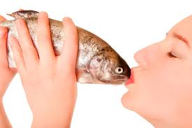 Τρώγοντας περισσότερο ψάρι προστατεύετε τον εγκέφαλό σας από την γήρανση