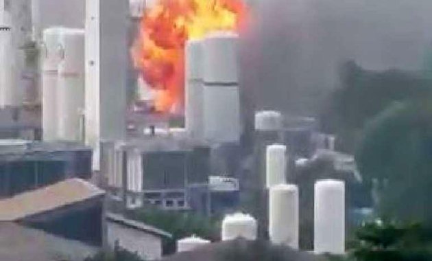 Έκρηξη με έναν νεκρό και πολλούς τραυματίες σε εργοστάσιο παραγωγής φυσικού αερίου της Σιγκαπούρης