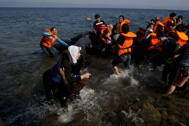 Νέο ναυάγιο προσφύγων στη Μυτιλήνη: Μία γυναίκα και δύο παιδιά oι νεκροί - Επτά αγνοούμενοι