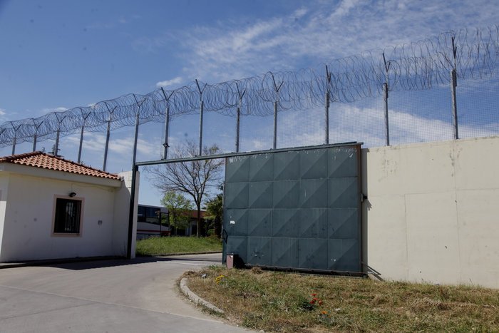 Συμβαίνει Τώρα: Σε κατάσταση "εκτάκτου ανάγκης" οι γυναικείες φυλακές Ελεώνα Θήβας - Απειλές για εξέγερση